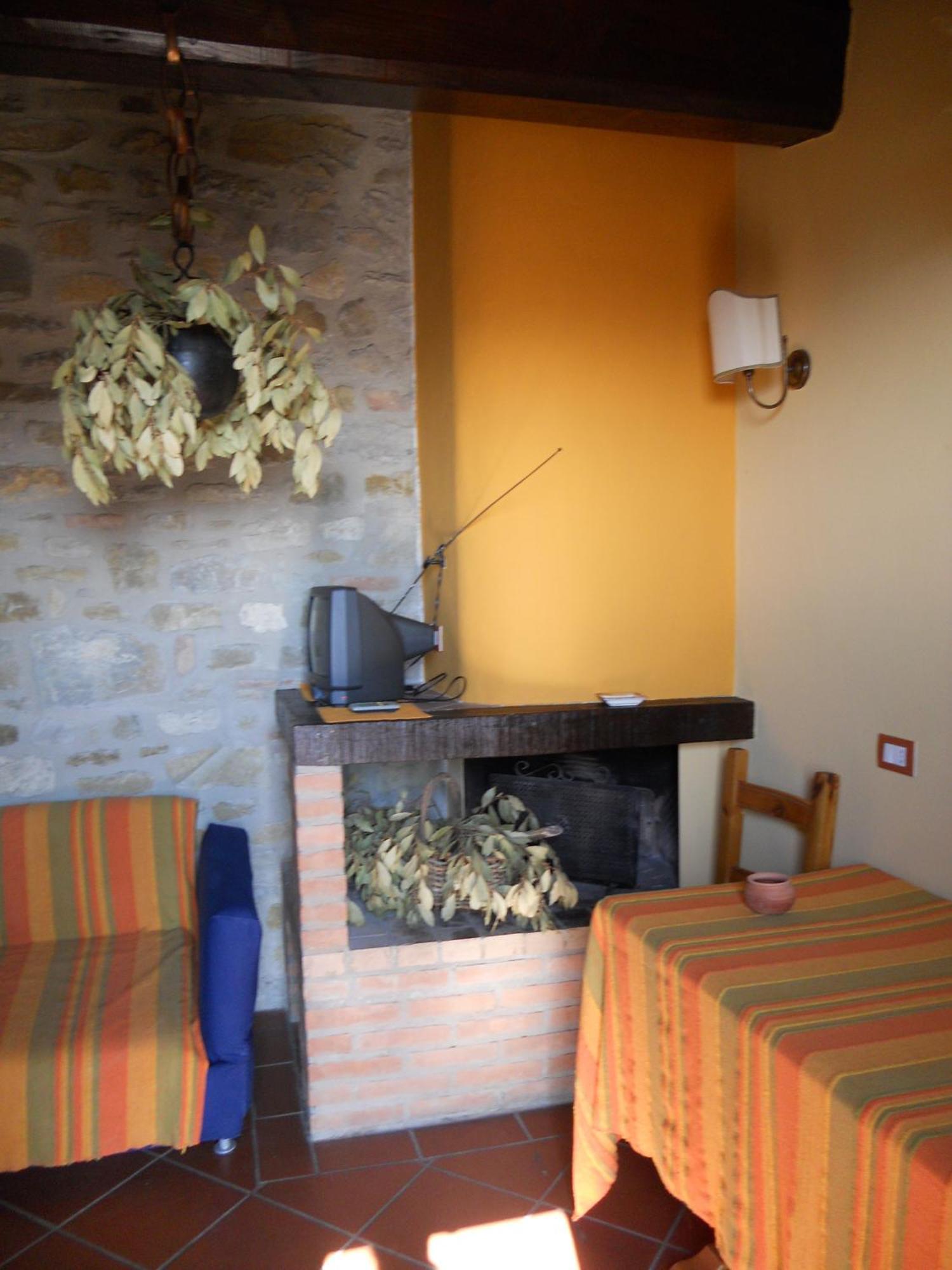 Agriturismo I Muri Monte Santa Maria Tiberina Экстерьер фото
